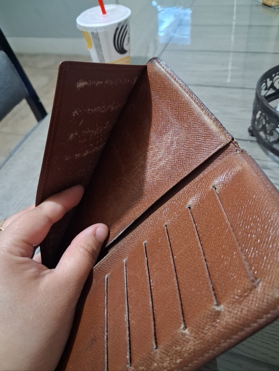 Louis Vuitton Wallet - Picture 5 of 14
